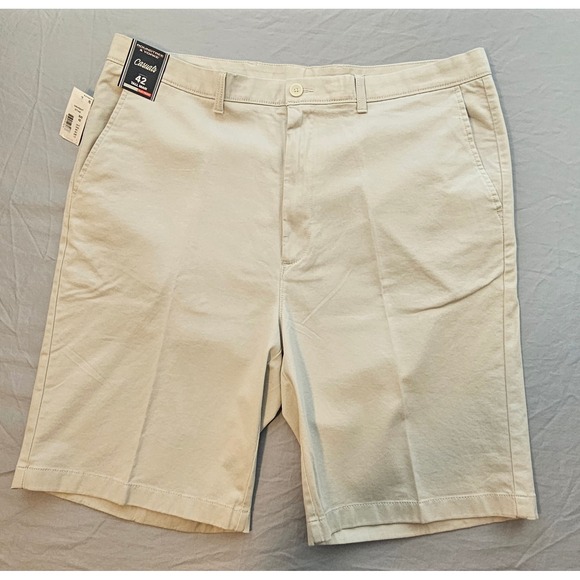 Roundtree & Yorke Other - Men's Roundtree Yorke Sz 42 Casual Classic Stone Flat Front Shorts Stretch L575